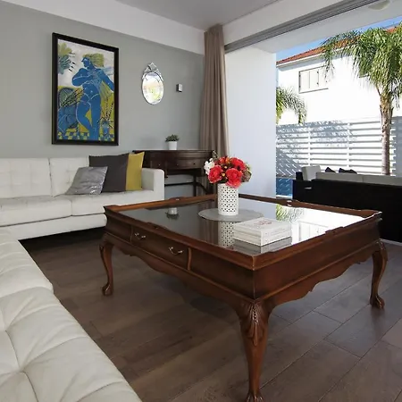 Angellina Villa *